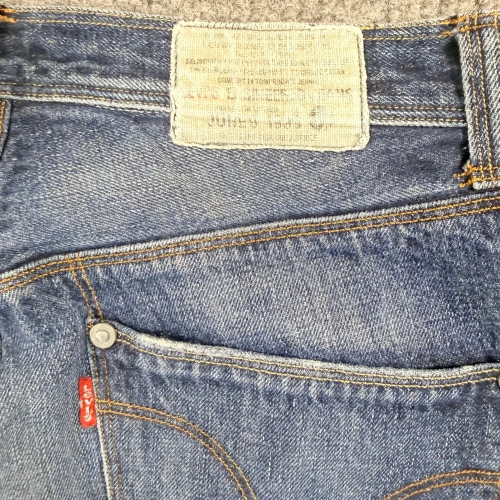 Levis Engineered Jeans Mens 32x32 Denim Straight Leg Twisted Seam Button Fly - Picture 14 of 14